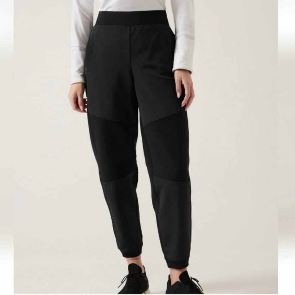 Athleta Get Set Hybrid Jogger - Size M Tall